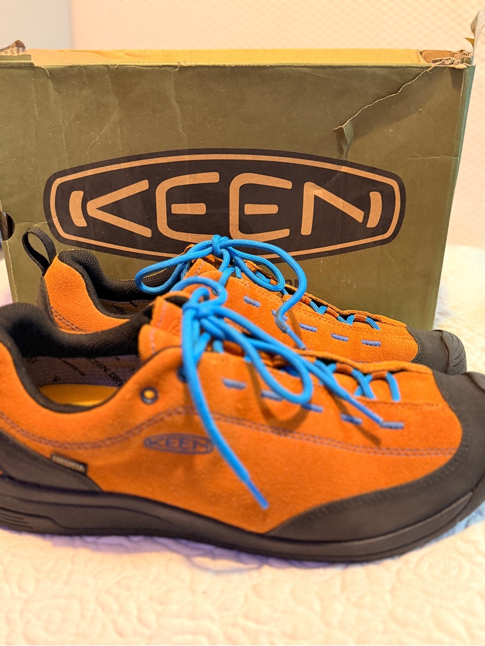 Men’s Keen Orange Suede Sneakers with Bright Blue Laces